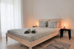 TT Anjos Lisbon Rooms